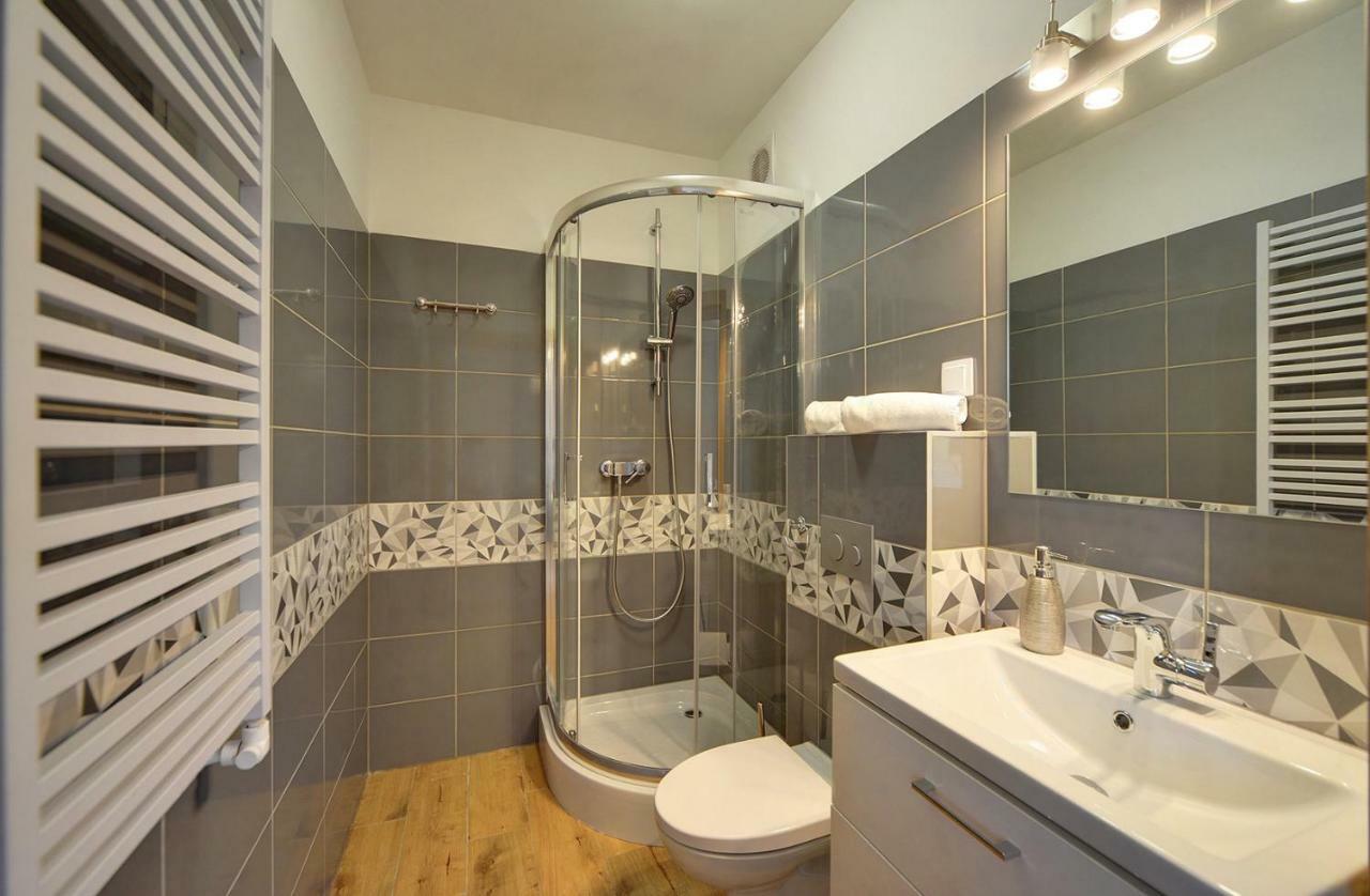 Apartamenty Everysky - Wilcza 3F-1 คาร์ปัตซ์ ภายนอก รูปภาพ